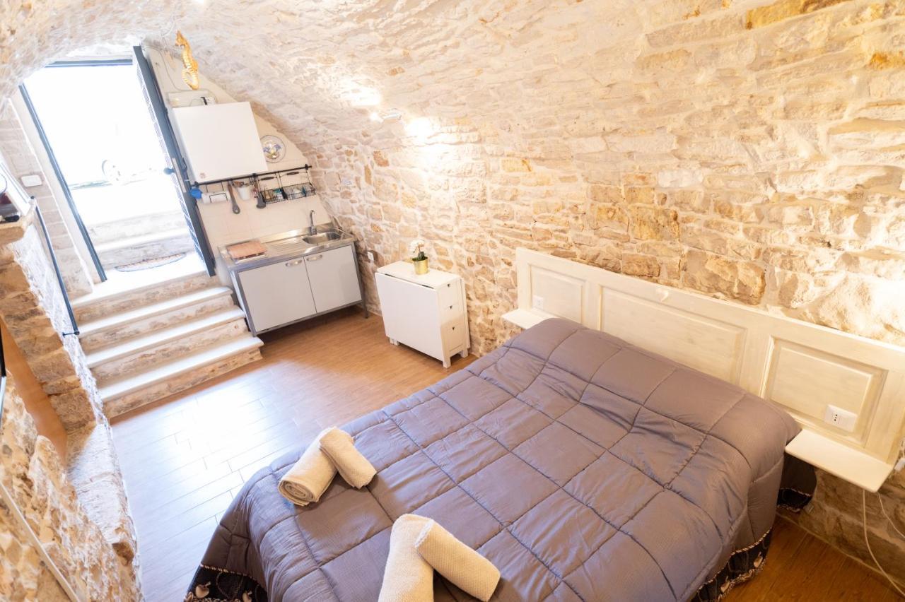 Hotel Piccola Pietra Bianca à Giovinazzo Extérieur photo