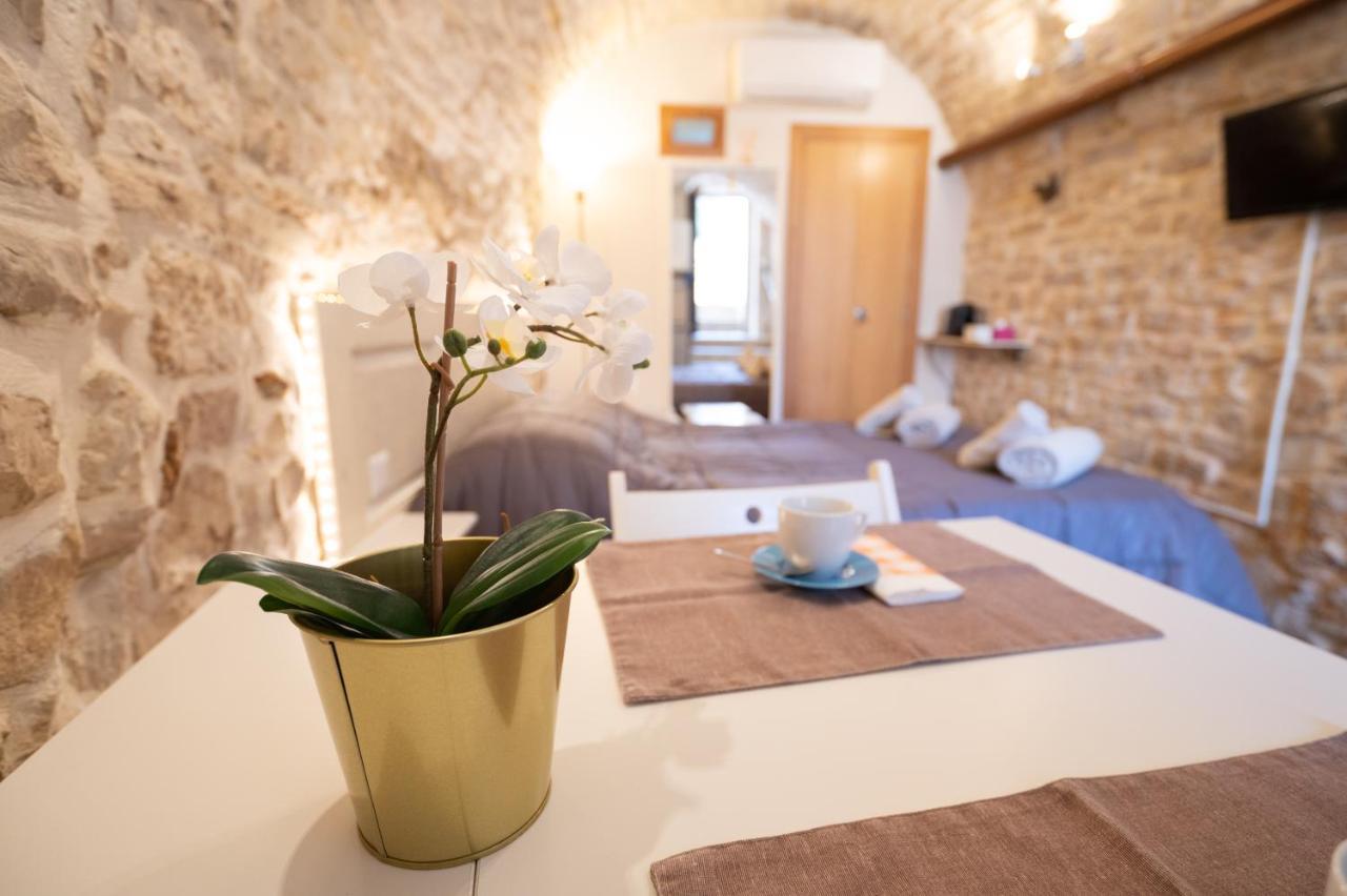 Hotel Piccola Pietra Bianca à Giovinazzo Extérieur photo